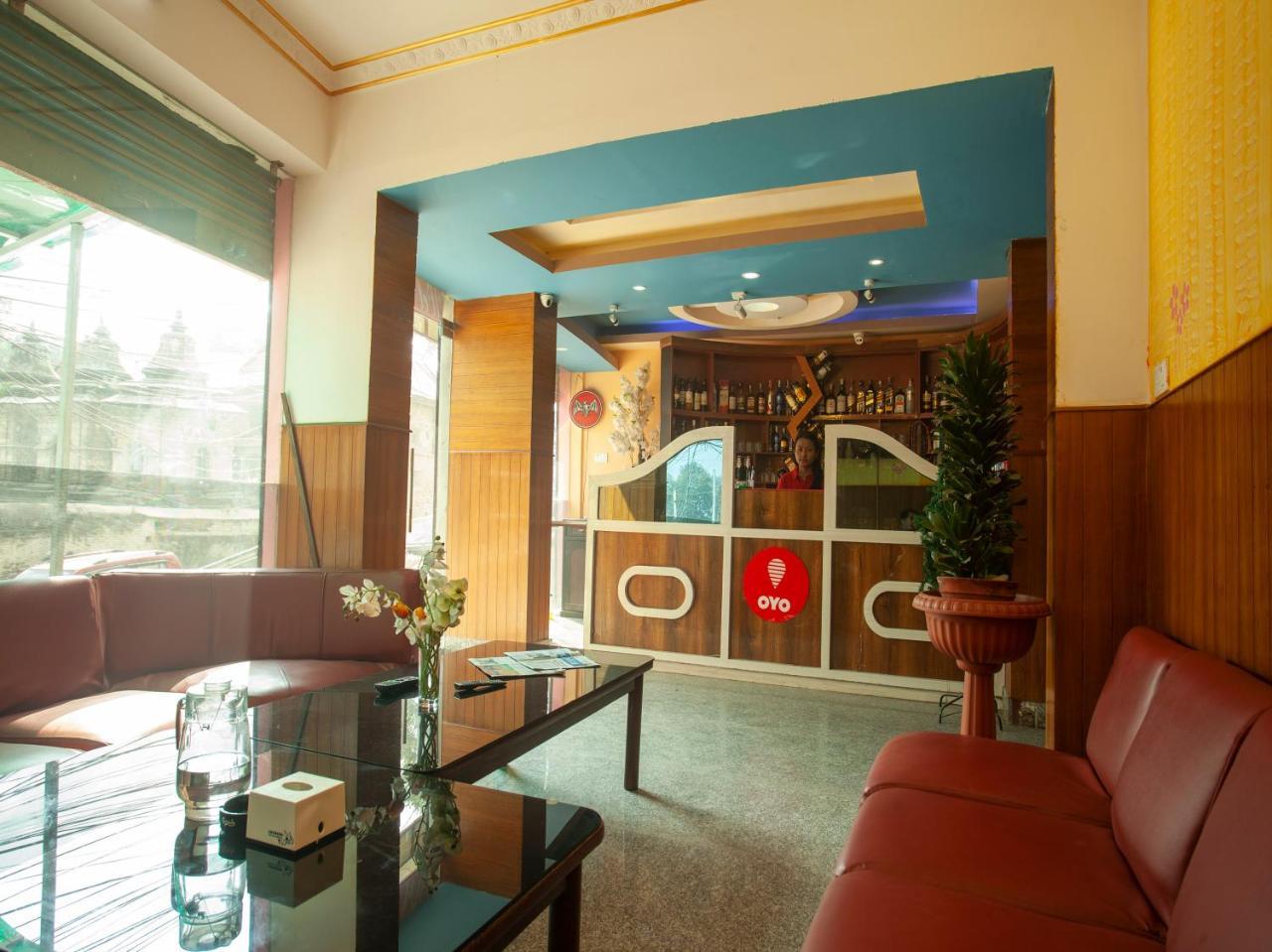 Oyo 195 Global Hotel And Resort Kathmandu Exterior foto