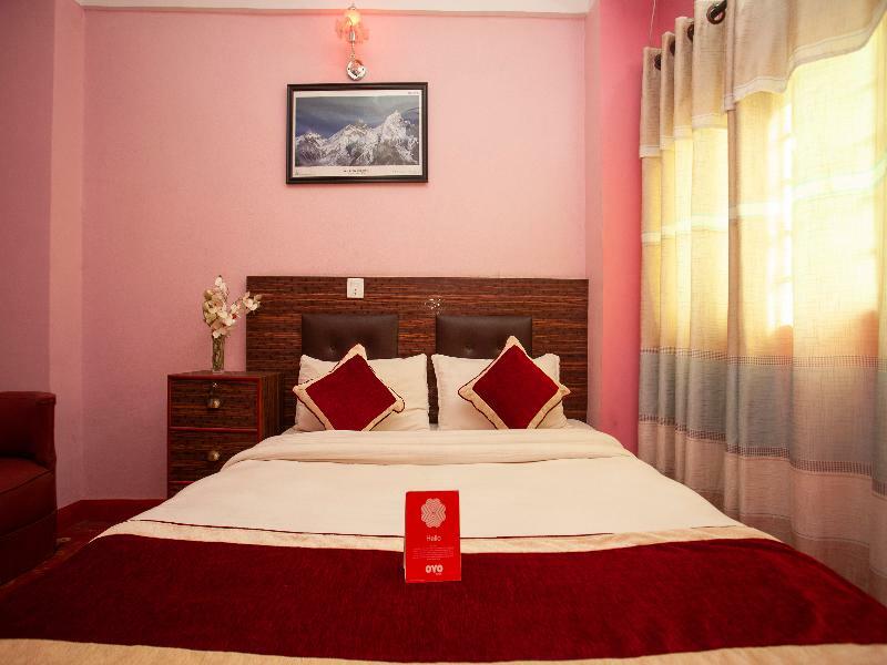 Oyo 195 Global Hotel And Resort Kathmandu Exterior foto